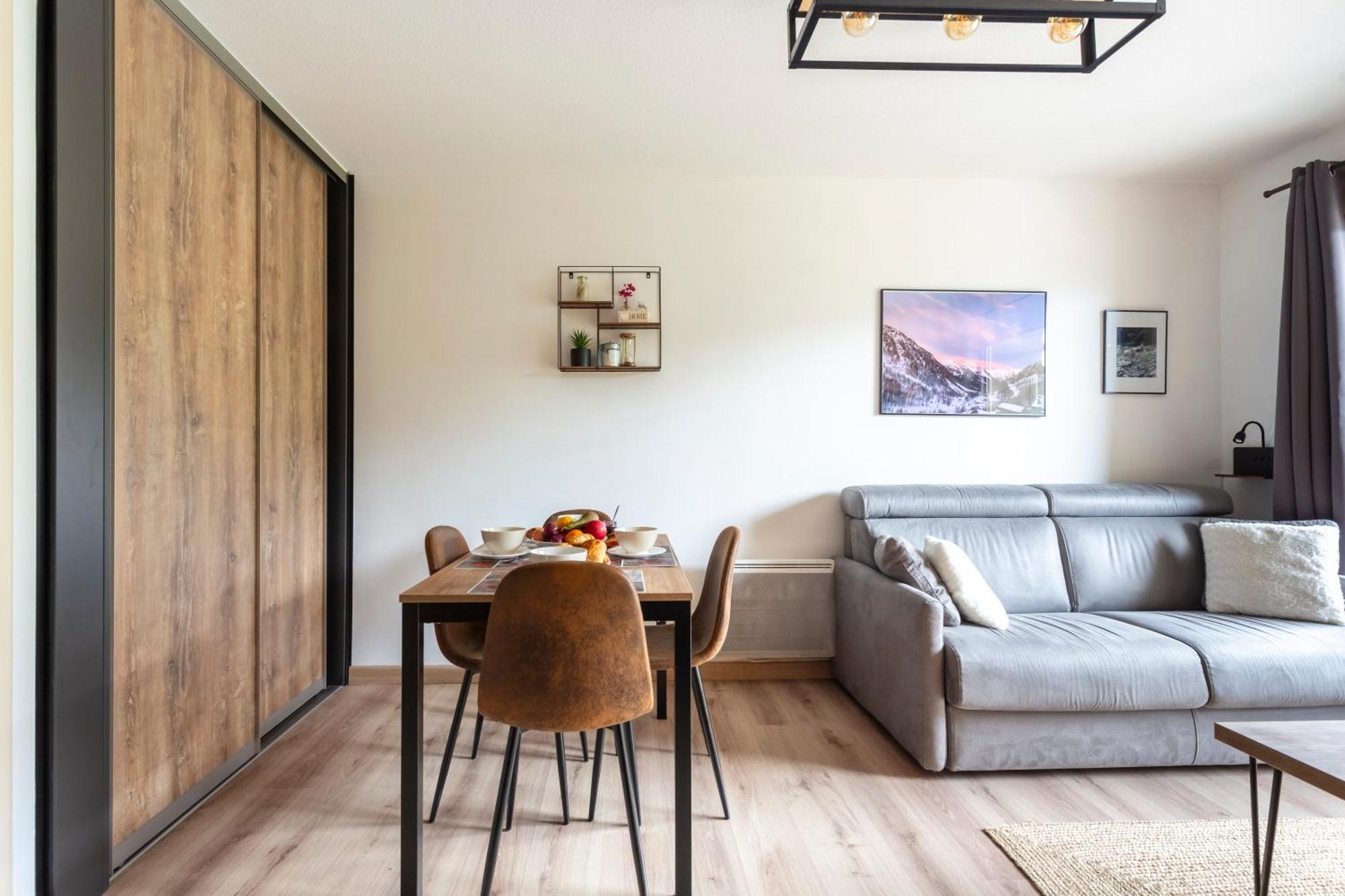 Joli T2, Centre, Parking Prive, Wifi, Local A Ski Isola 2000 Εξωτερικό φωτογραφία